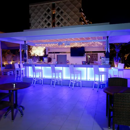 Munamar (adults Only) İçmeler
