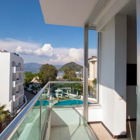 Munamar (adults Only) İçmeler