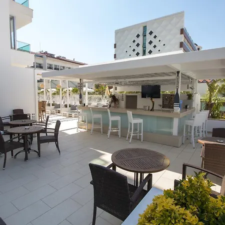 Munamar (adults Only) İçmeler
